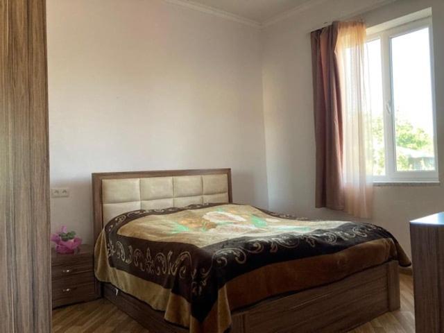 Gevorgyans Bed & Breakfast Tat'ev Bagian luar foto