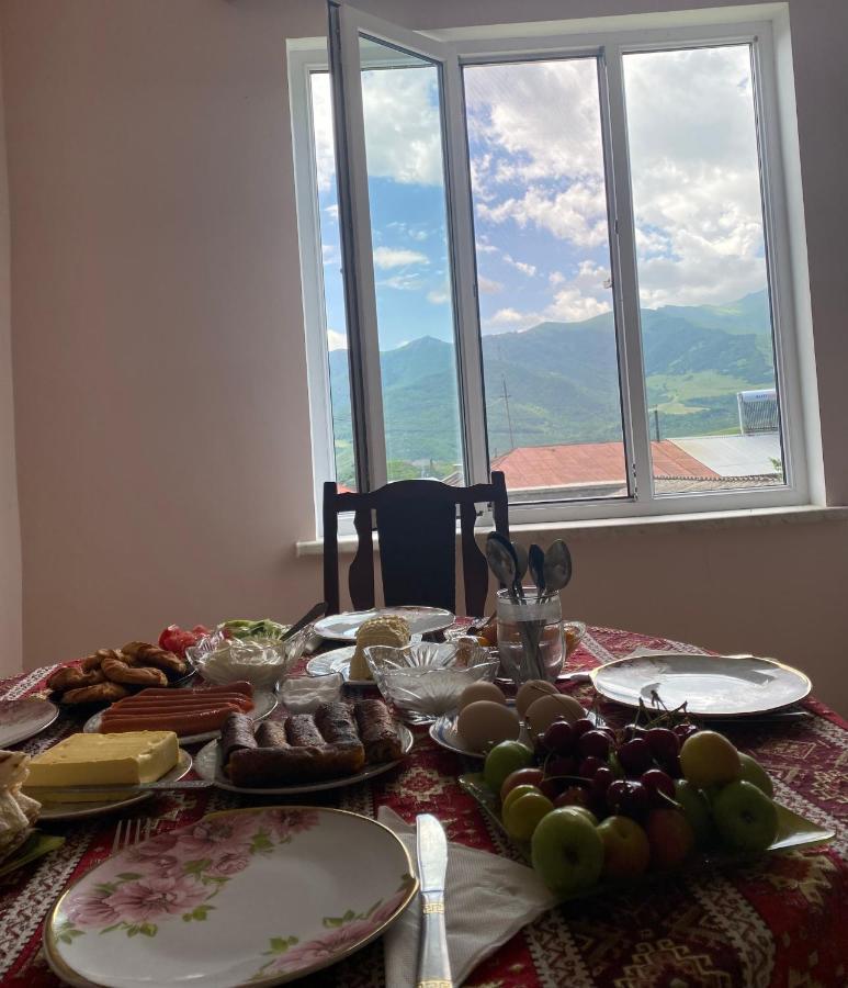 Gevorgyans Bed & Breakfast Tat'ev Bagian luar foto